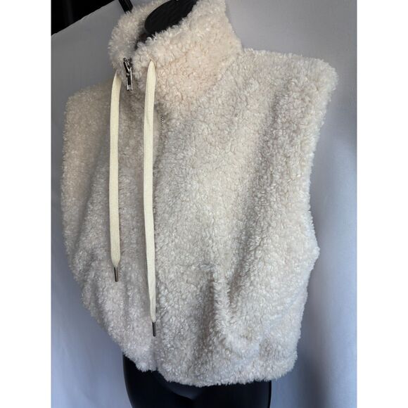 Beivy Fuzzy Cream Vest Sherpa White Faux Fur Size L Autumn Fall Transitional - Picture 4 of 10